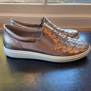 Ecco women’s shoes. Size 8
